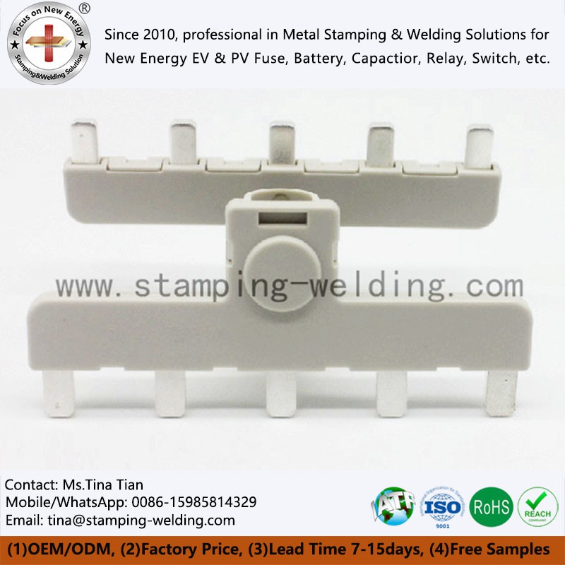 Pole 4 Phase Pin Type Insulated Busbar Pole 4 Phase Pin Type Insulated Busbar