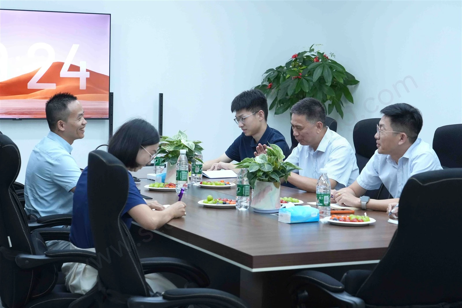 King Long Intelligent Visits To Explore Cooperation Opportunities In Automotive Sheet Metal And Metal Manufacturing King Long Intelligent Visits To Explore Cooperation Opportunities In Automotive Sheet Metal And Metal Manufacturing