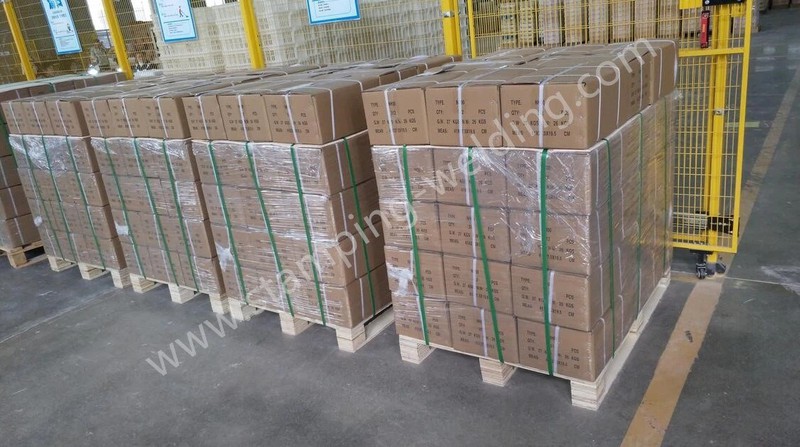 Package of EV Fuse Ceramic Body Package of EV Fuse Ceramic Body